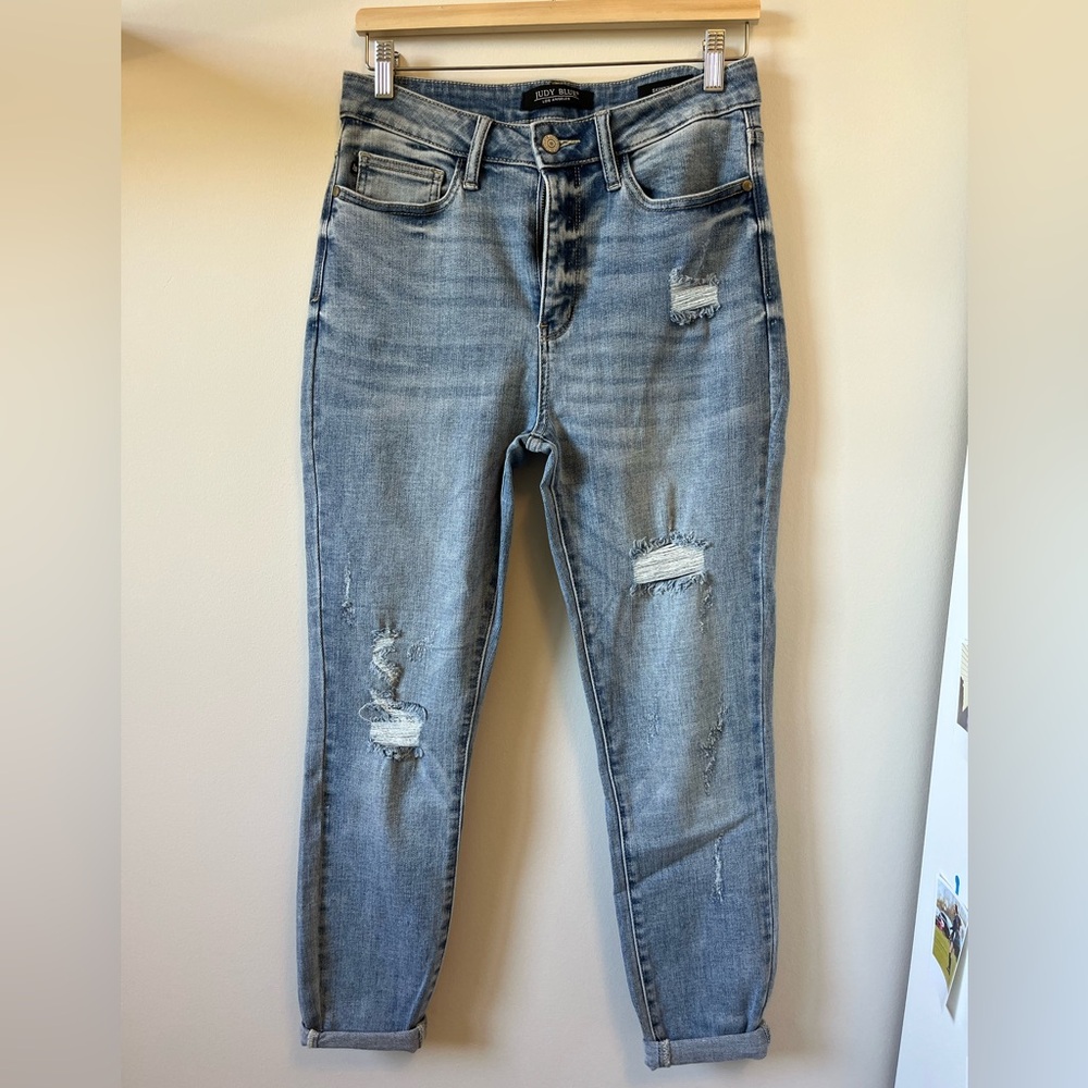 Judy Blue Straight Crop Jeans
